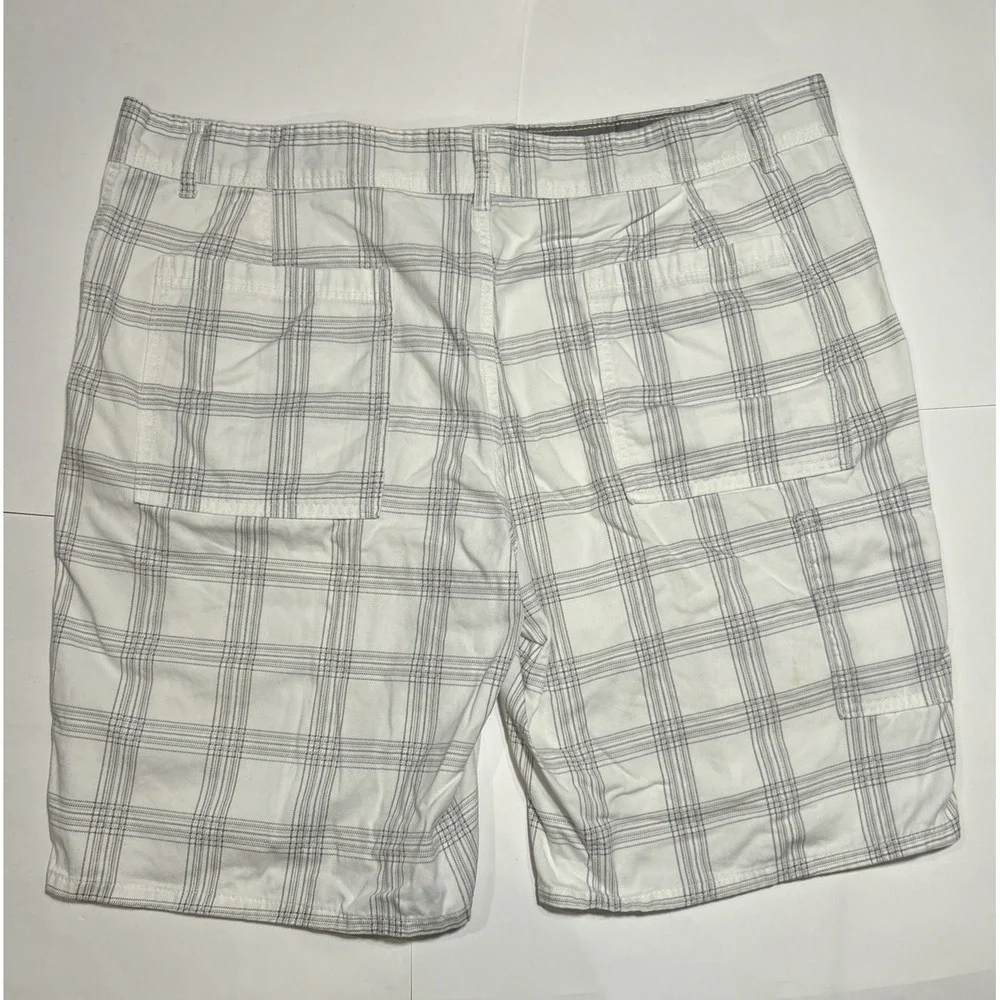 OP Ocean Pacific Shorts Men's 42 White & Gray Plaid 100% Cotton Preppy, Vintage - Picture 6 of 7